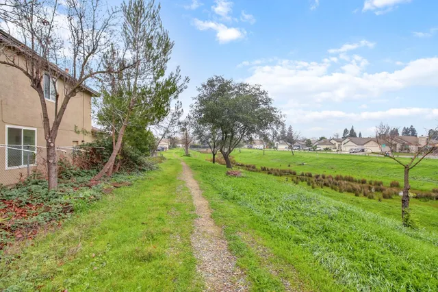 $695,000 | 8545 Dewberry Way, Elk Grove, CA 95624