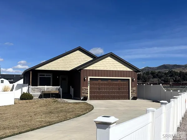 $479,900 | 484 Double Eagle Drive, Pocatello, ID 83204