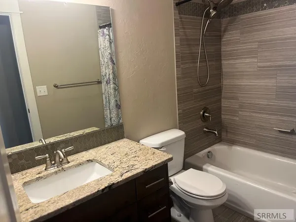 $479,900 | 484 Double Eagle Drive, Pocatello, ID 83204