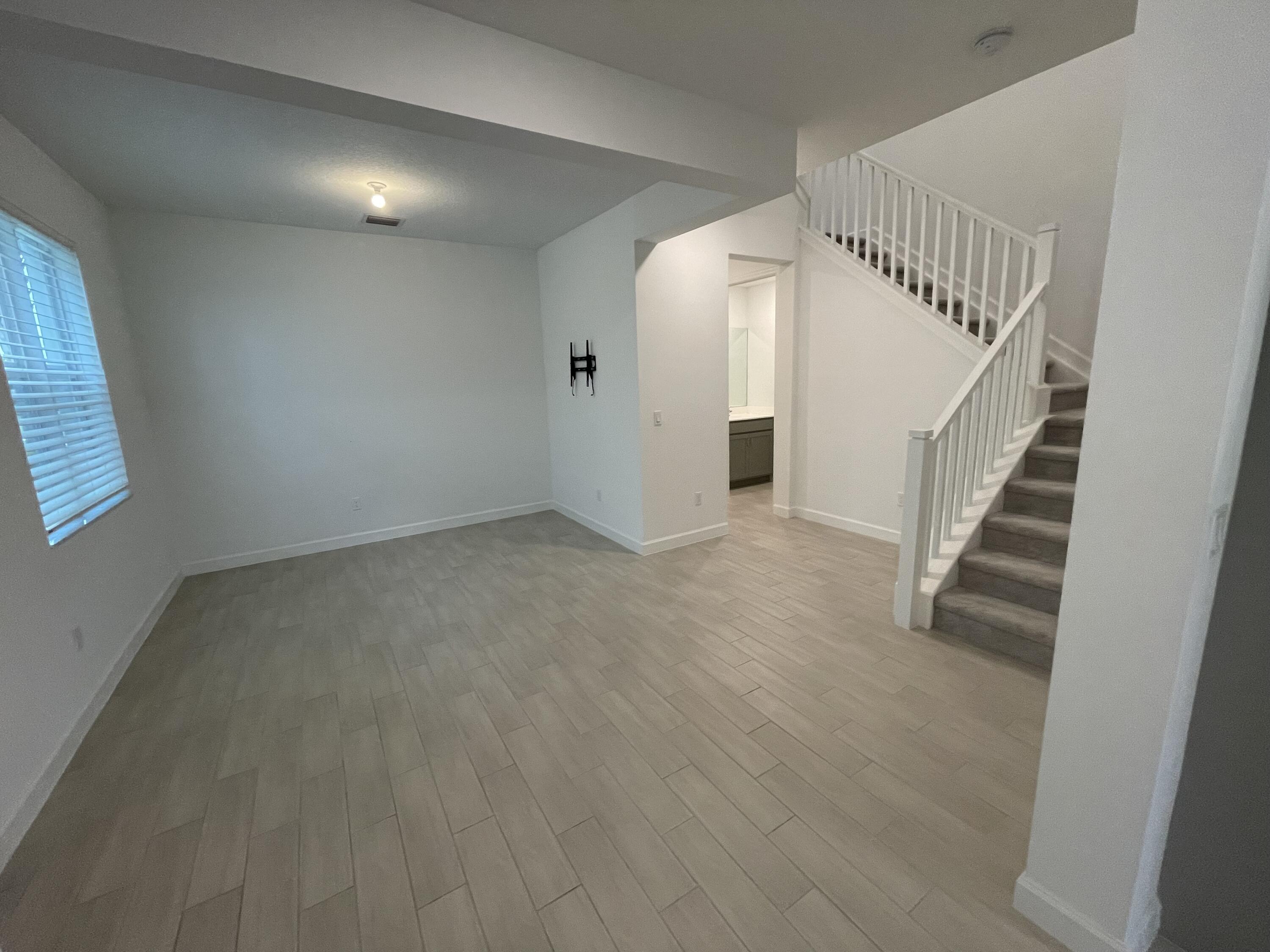 4981 Navali Drive Lake Worth, FL 33467 - Photo 12 of 37 IMG_4759