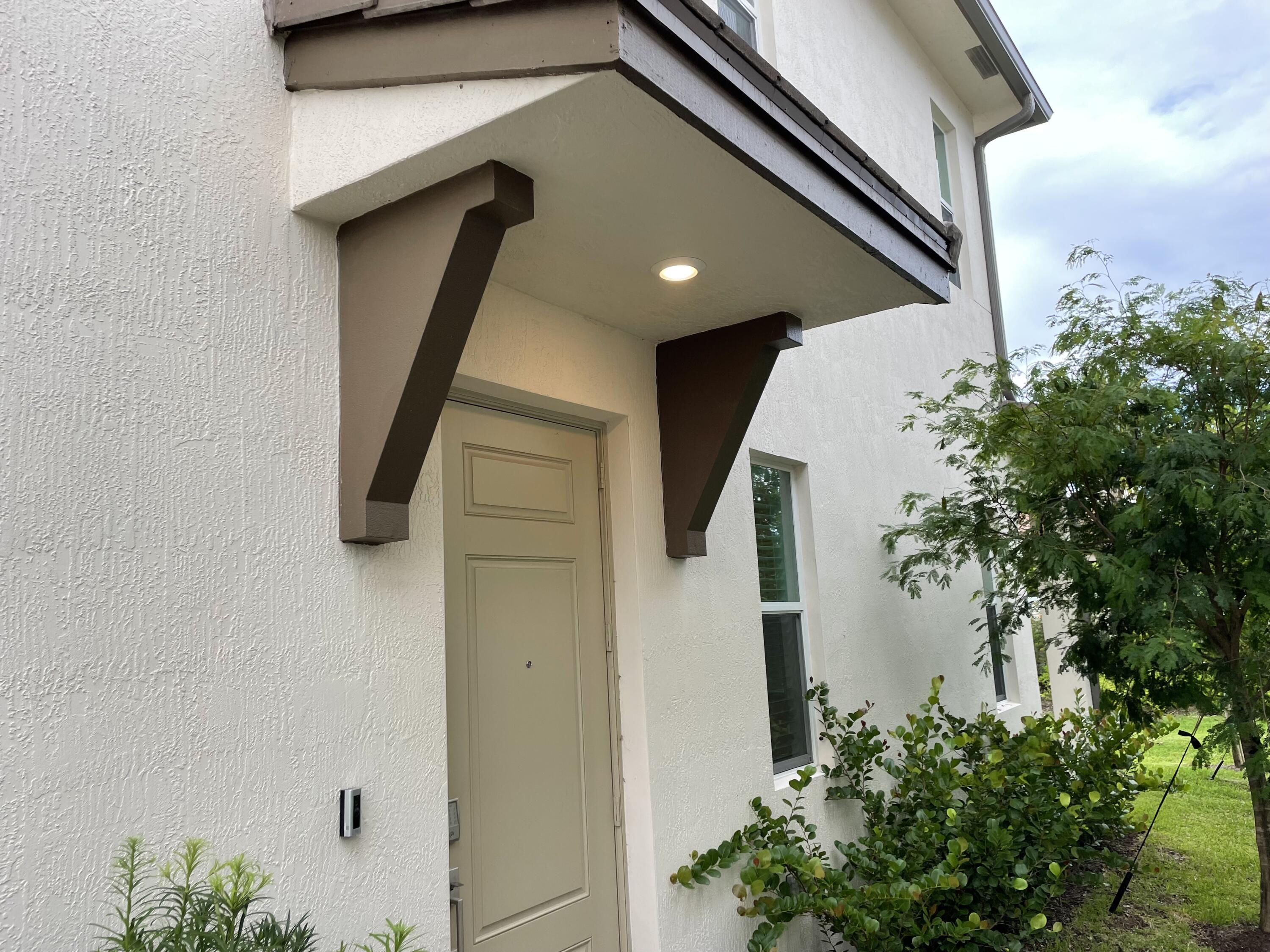 4981 Navali Drive Lake Worth, FL 33467 - Photo 2 of 37 IMG_4756