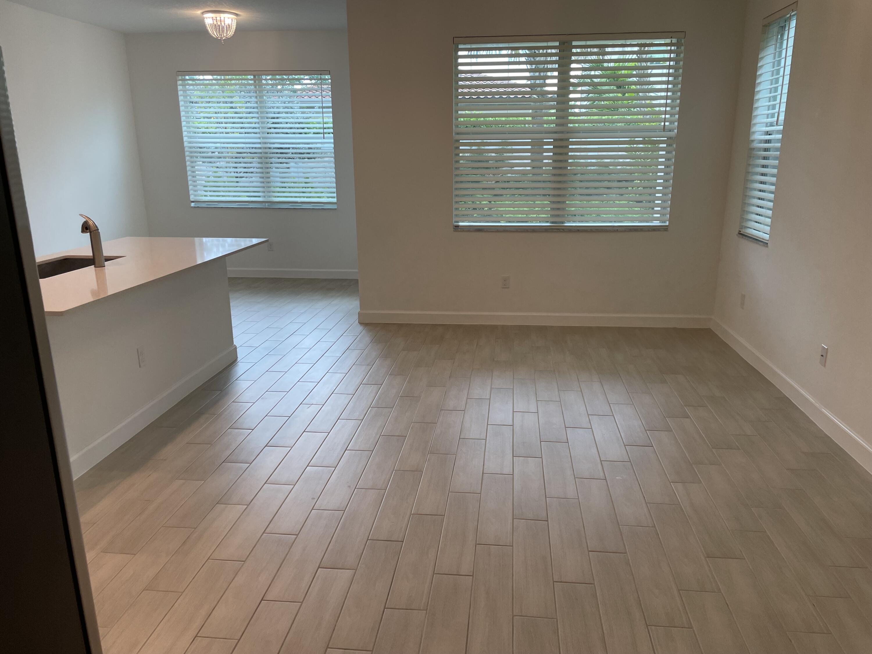 4981 Navali Drive Lake Worth, FL 33467 - Photo 6 of 37 IMG_4763