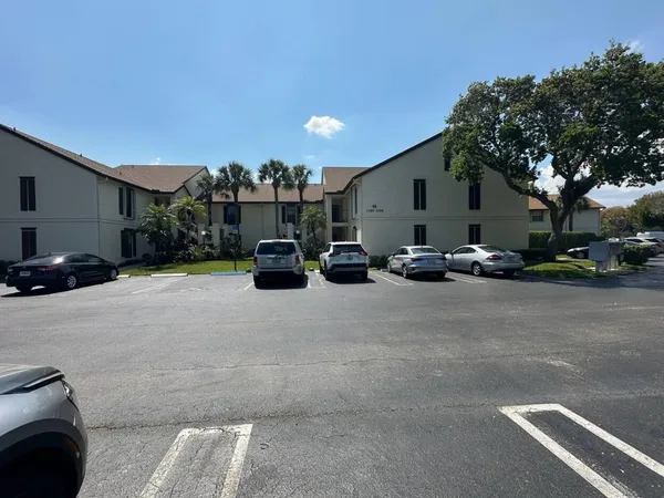 $149,900 | 3395 Jog Park Drive, Greenacres, FL 33467