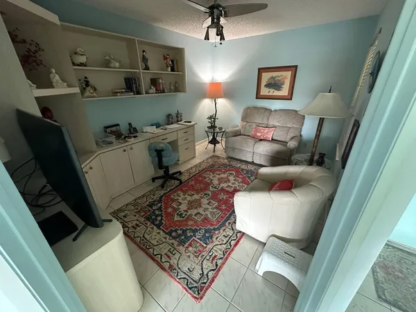 $149,900 | 3395 Jog Park Drive, Greenacres, FL 33467