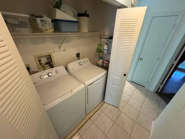 $149,900 | 3395 Jog Park Drive, Greenacres, FL 33467