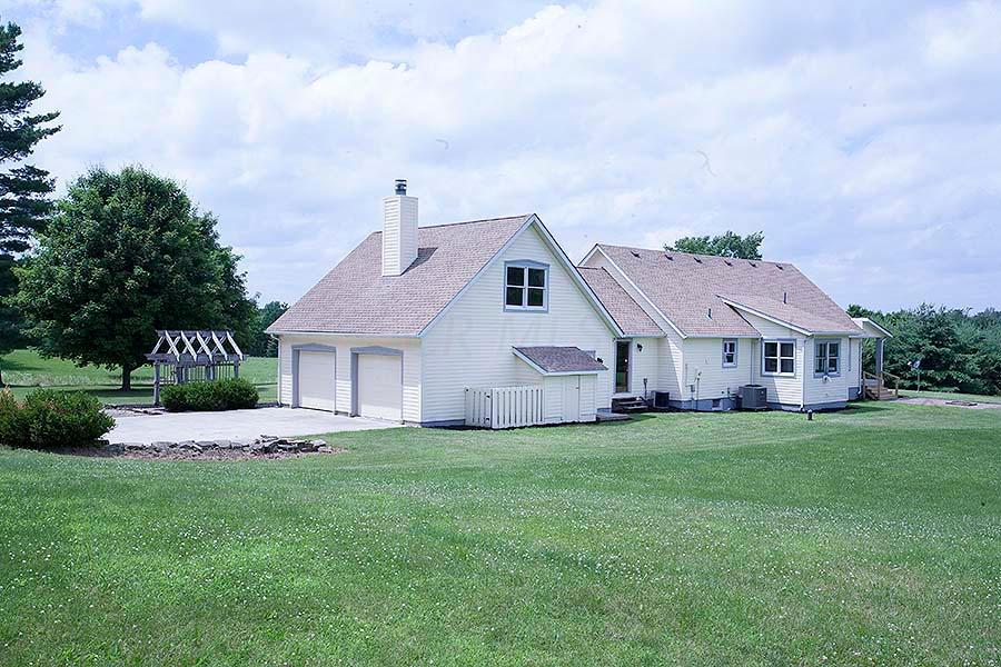 1682 Debolt Road Utica, OH 43080 - Photo 47 of 69 Gallery Image 47