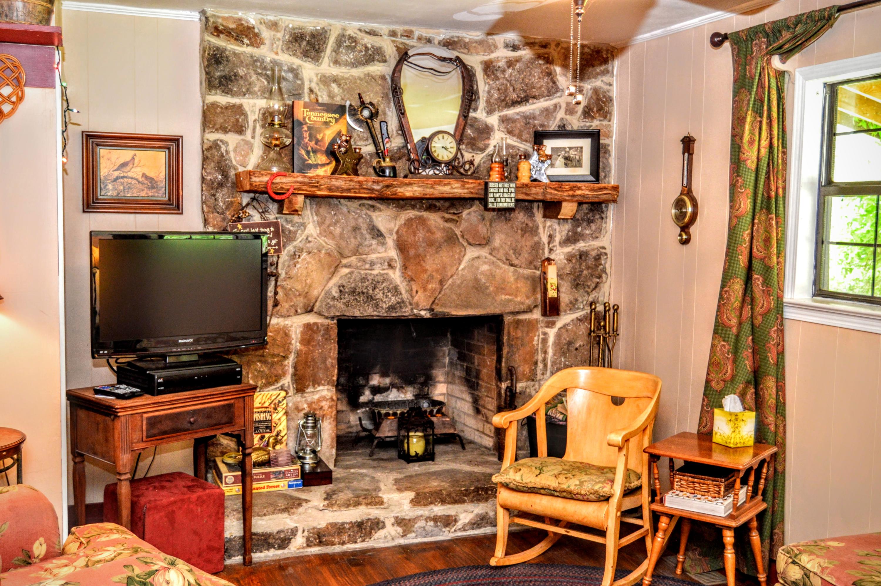 207 Cunningham Drive Decatur, TN 37322 - Photo 17 of 20 Wood Burning Fireplace