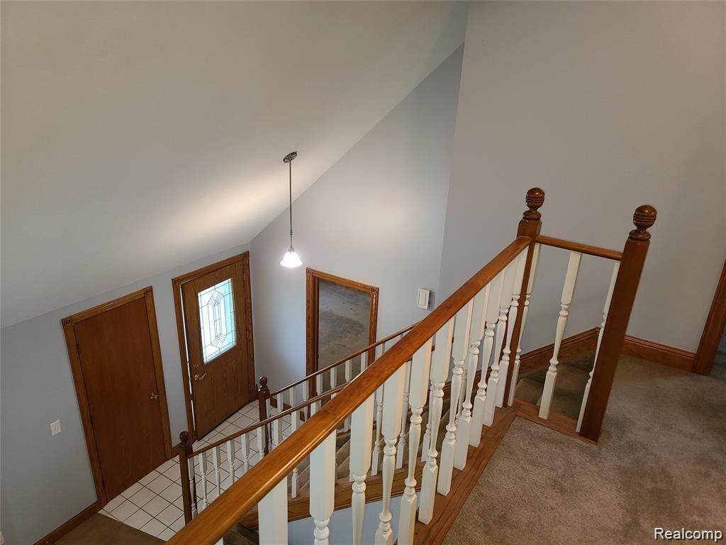 3082 West Coon Lake Road Howell, MI 48843 - Photo 30 of 32 hallway 2.jpg
