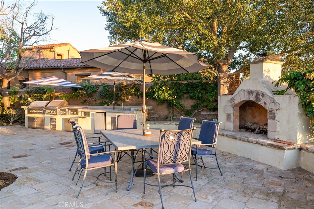 23 Castlerock Irvine, CA 92603 - Photo 32 of 50
