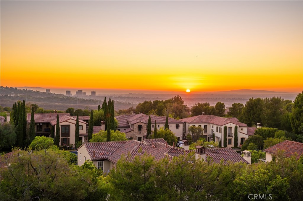 23 Castlerock Irvine, CA 92603 - Photo 34 of 50