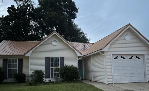 $2,100 | 162 Meadowbrook Court, Niceville, FL 32578