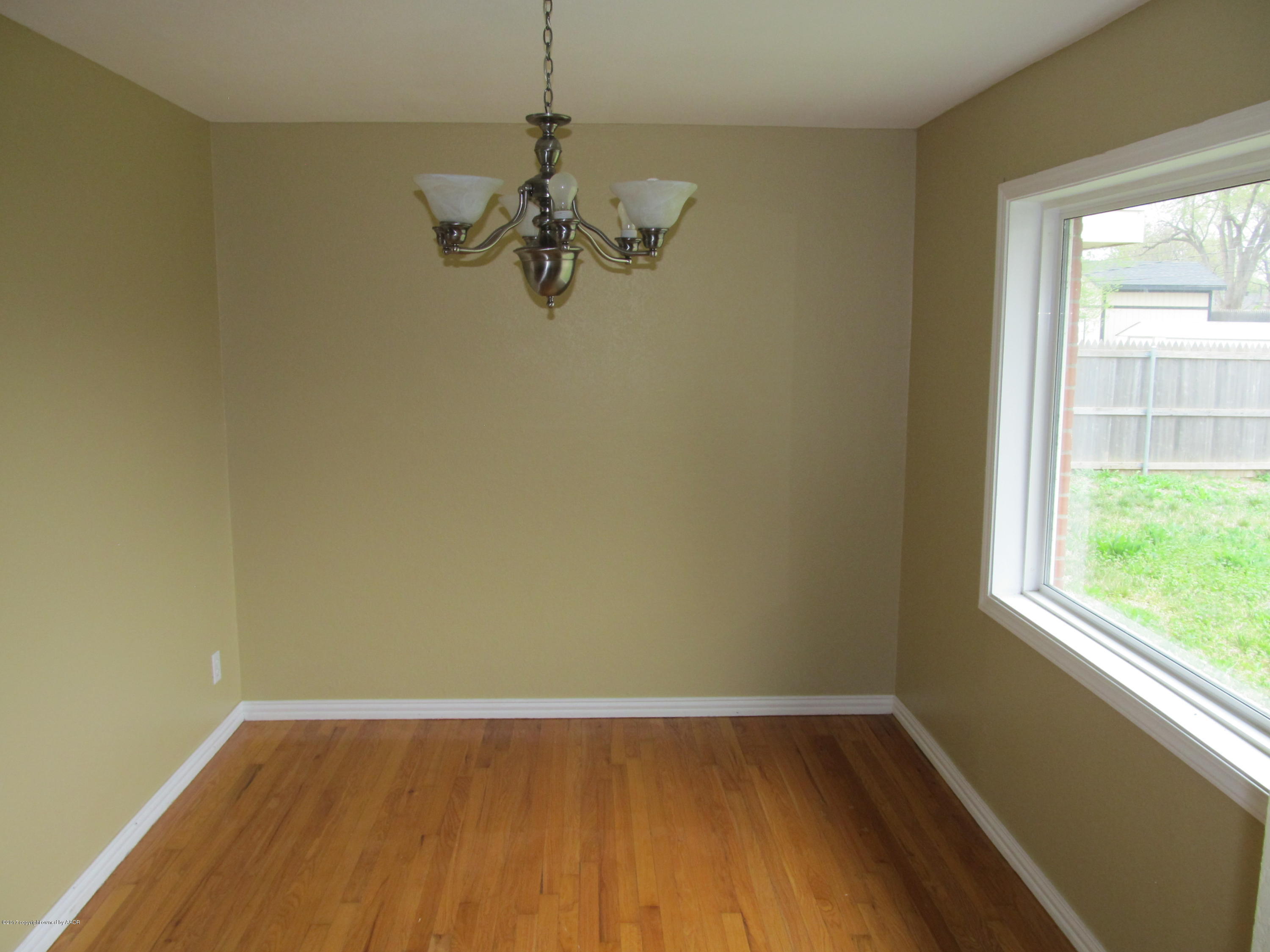 3408 South Rusk Street Amarillo, TX 79109 - Photo 7 of 16 Dining Room