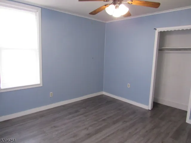 $1,800 | 382 Center Street, Phillipsburg, NJ 08865