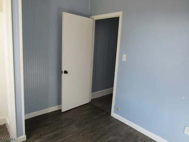 $1,800 | 382 Center Street, Phillipsburg, NJ 08865