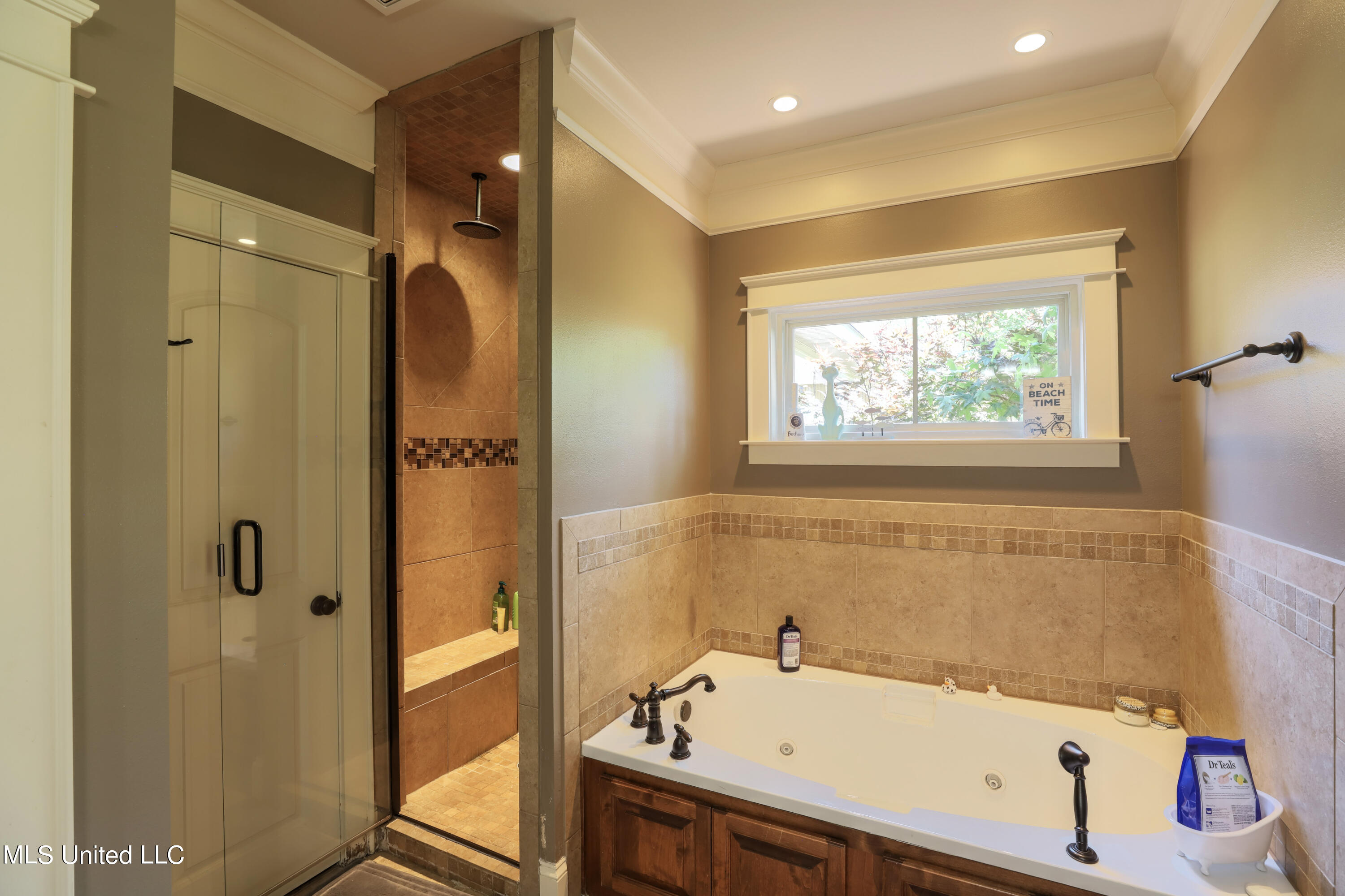 3218 Howell Tanner Chapel Road Lucedale, MS 39452 - Photo 15 of 42 Master Bathroom