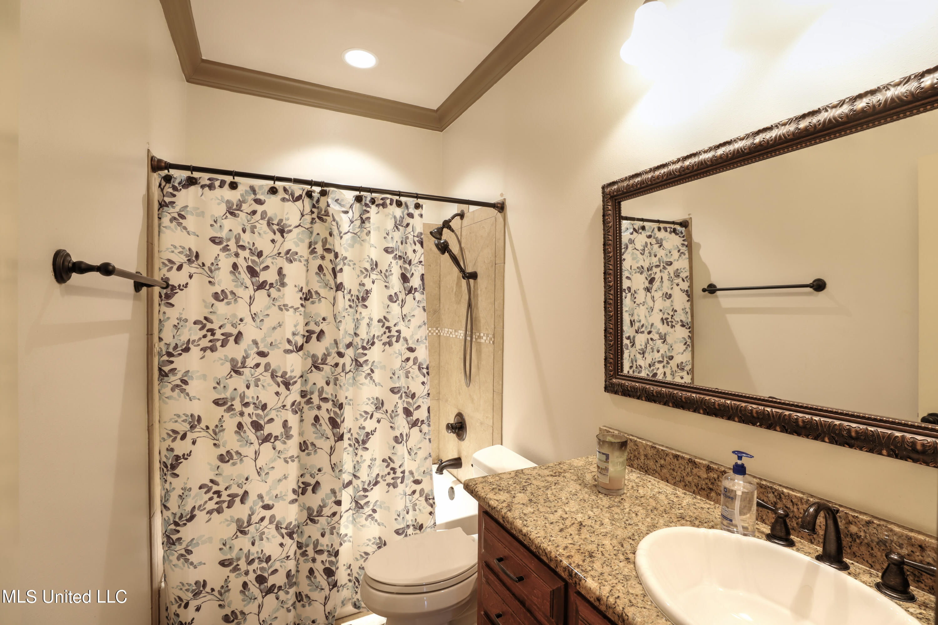 3218 Howell Tanner Chapel Road Lucedale, MS 39452 - Photo 17 of 42 Spare Bathroom