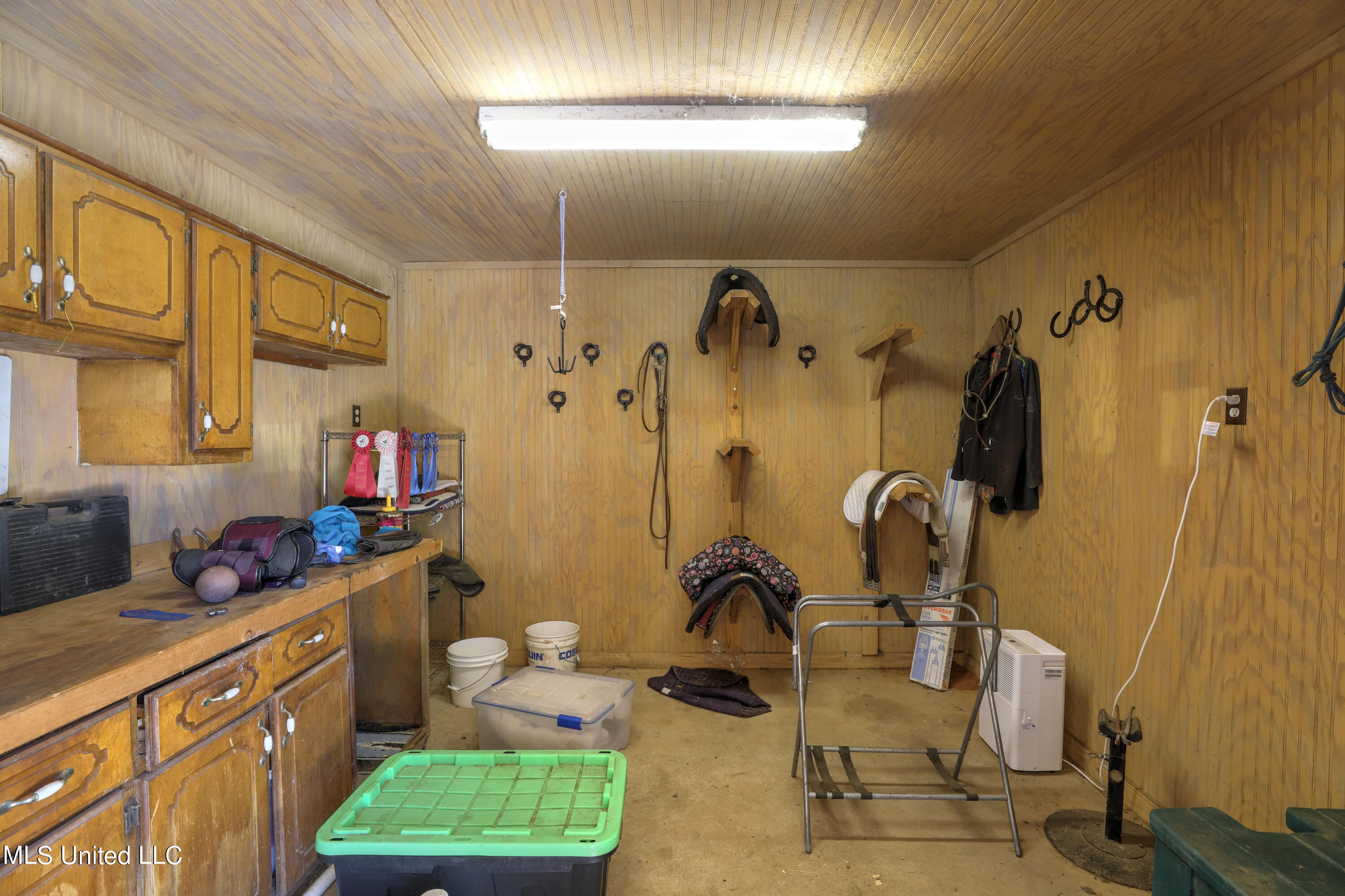 3218 Howell Tanner Chapel Road Lucedale, MS 39452 - Photo 24 of 42 Tack Room