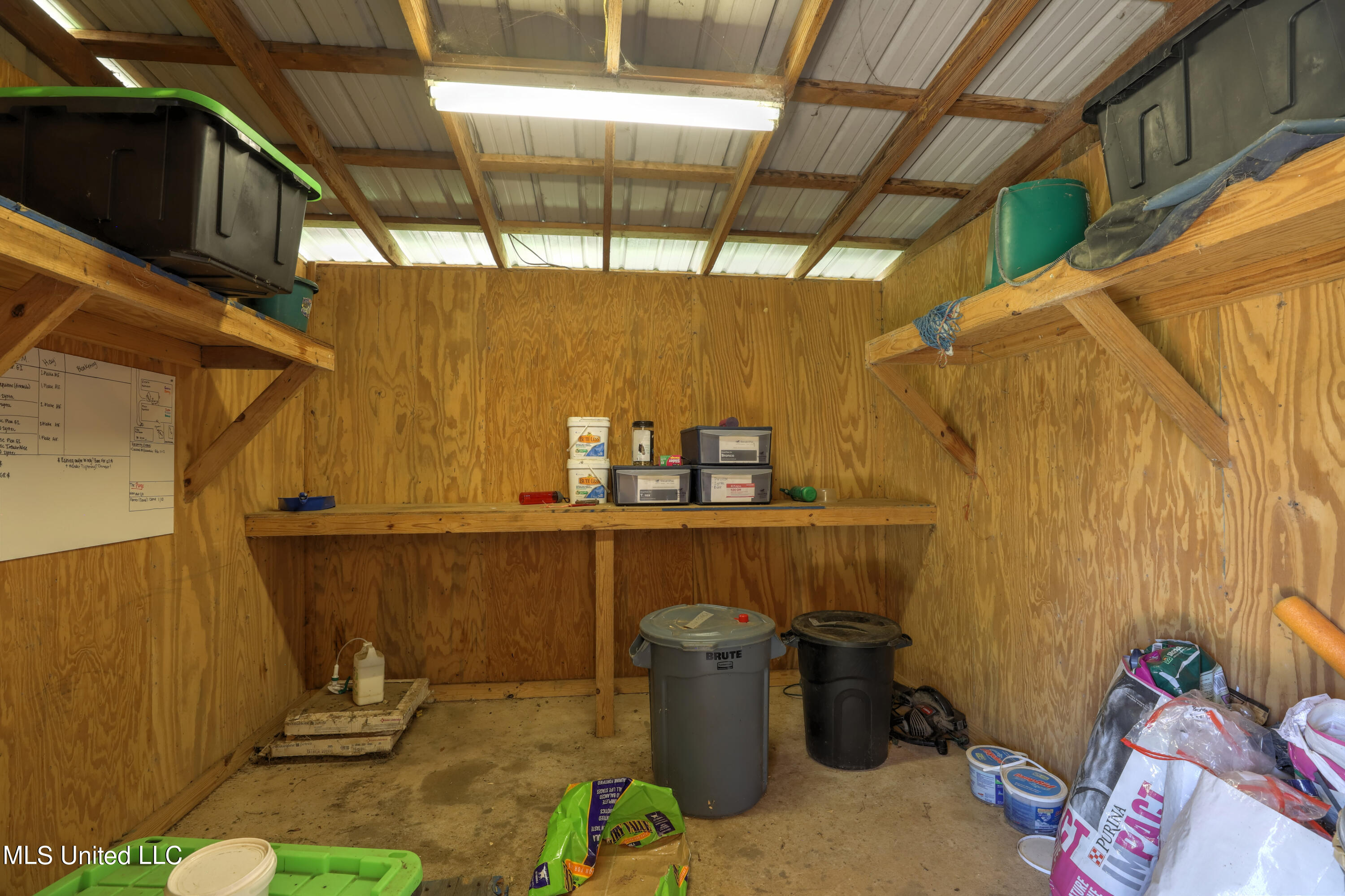 3218 Howell Tanner Chapel Road Lucedale, MS 39452 - Photo 25 of 42 Feed Room