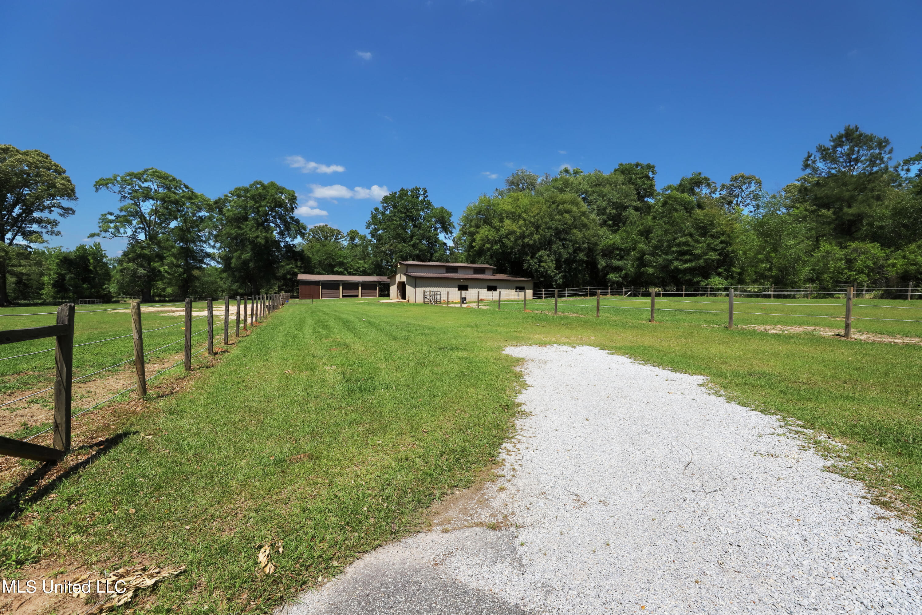 3218 Howell Tanner Chapel Road Lucedale, MS 39452 - Photo 35 of 42 Buildings