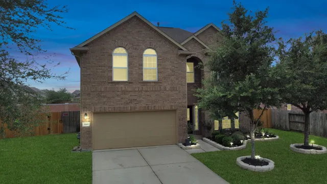 $2,750 | 3505 Barrington Court, Pearland, TX 77584