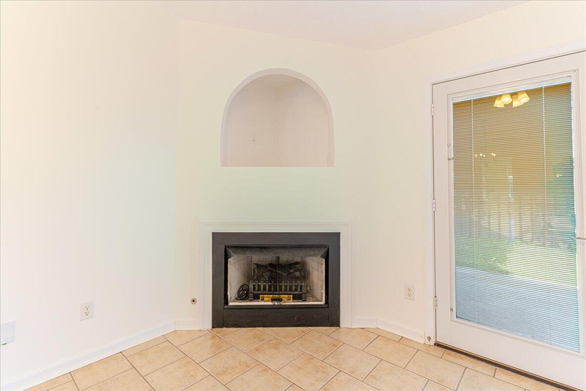 205 Sandy Run Aiken, SC 29803 - Photo 9 of 27