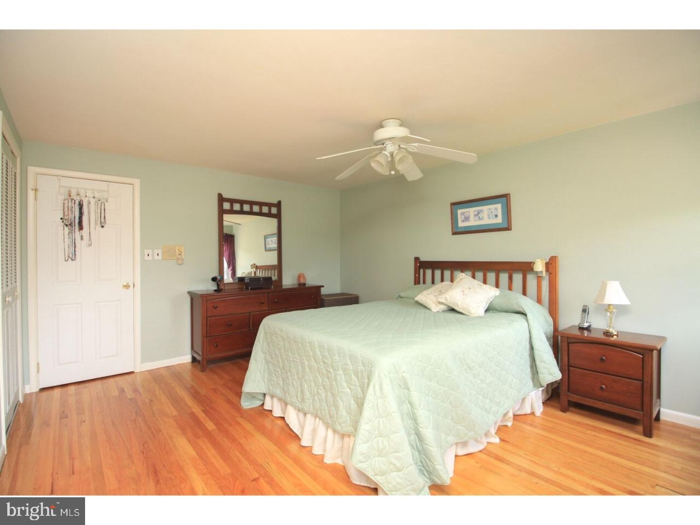 4 Millbridge Road Clementon, NJ 08021 - Photo 12 of 20 Master Bedroom