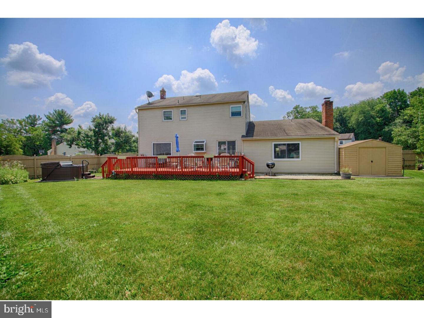 4 Millbridge Road Clementon, NJ 08021 - Photo 19 of 20 View in Back