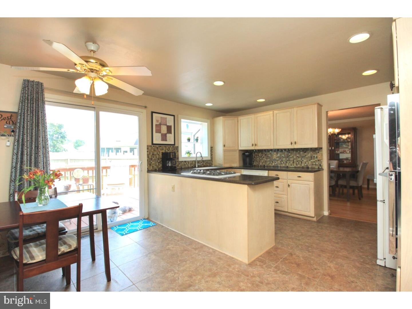 4 Millbridge Road Clementon, NJ 08021 - Photo 8 of 20 Kitchen
