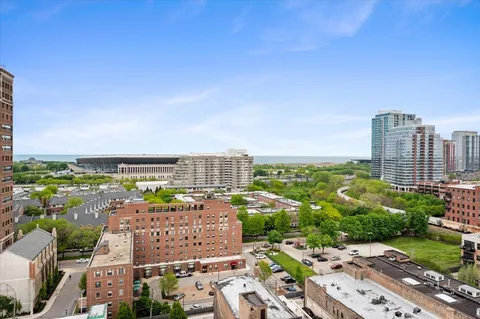 a picture of city view