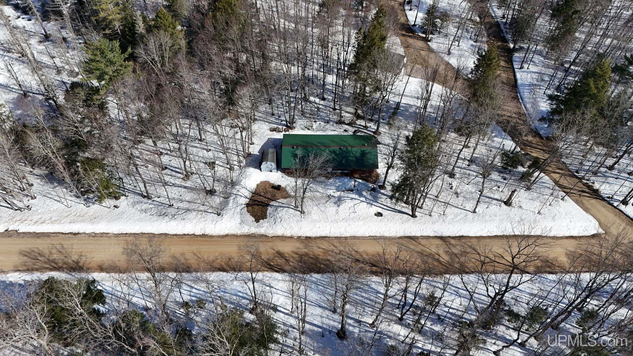 7122 Maple Grove Road Munising, MI 49862 - Photo 32 of 44