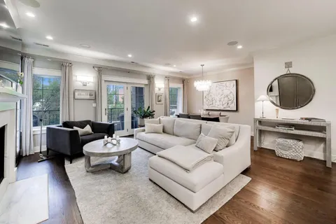$1,400,000 | 1955 North Halsted Street, Unit 2, Chicago, IL 60614