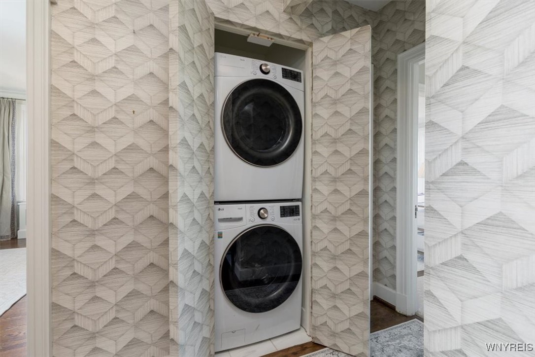 33 Gates Circle, Unit 10D Buffalo, NY 14222 - Photo 23 of 38