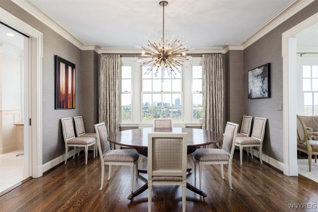 33 Gates Circle, Unit 10D Buffalo, NY 14222 - Photo 4 of 38