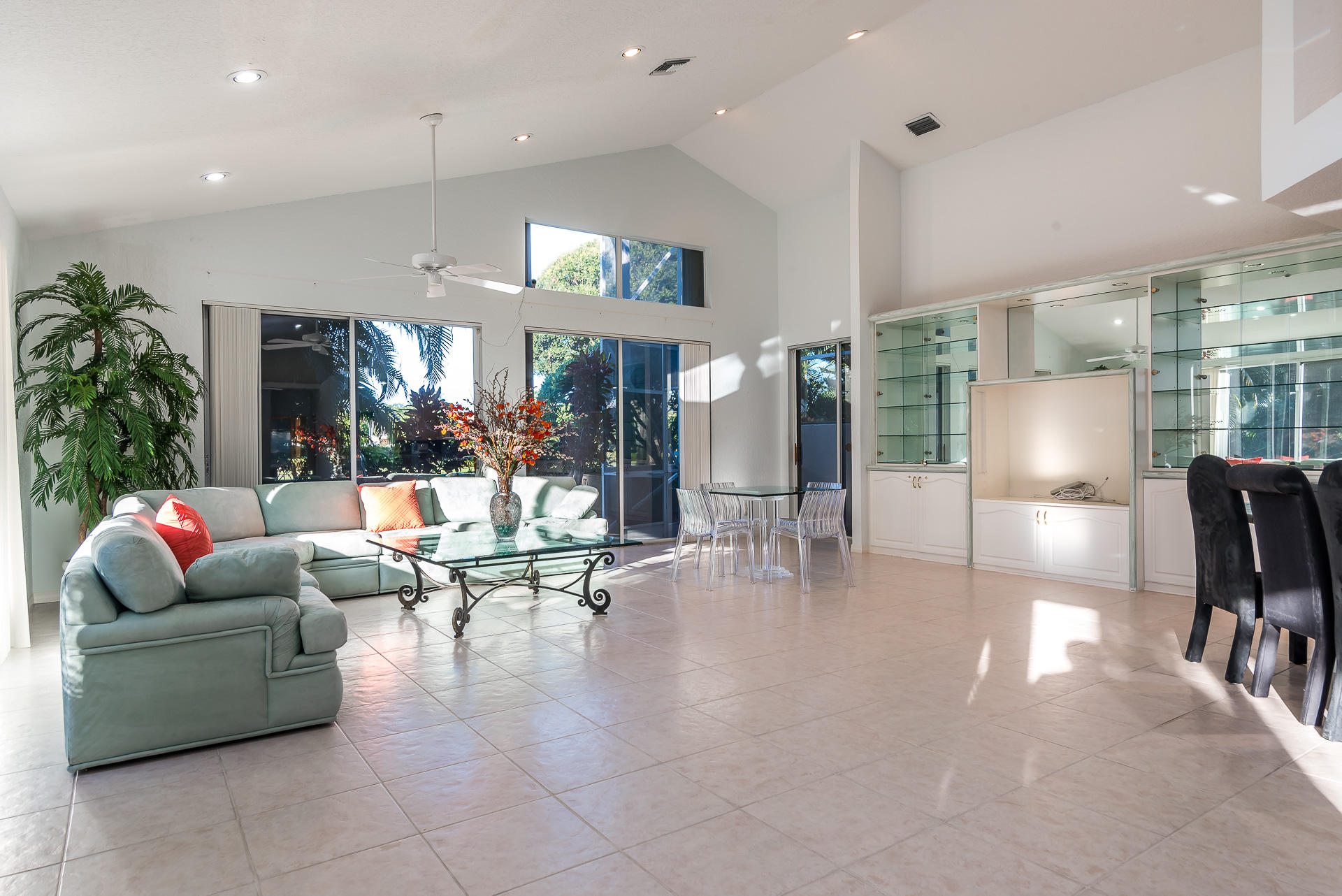 17200 Hampton Boulevard Boca Raton, FL 33496 - Photo 5 of 39 photo-5