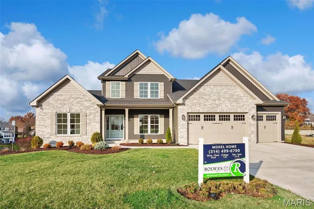 $794,990 | 101 Moorland Lane, Dardenne Prairie, MO 63368