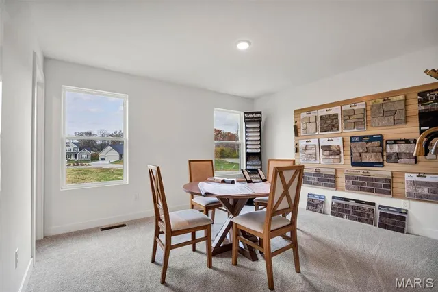 $794,990 | 101 Moorland Lane, Dardenne Prairie, MO 63368