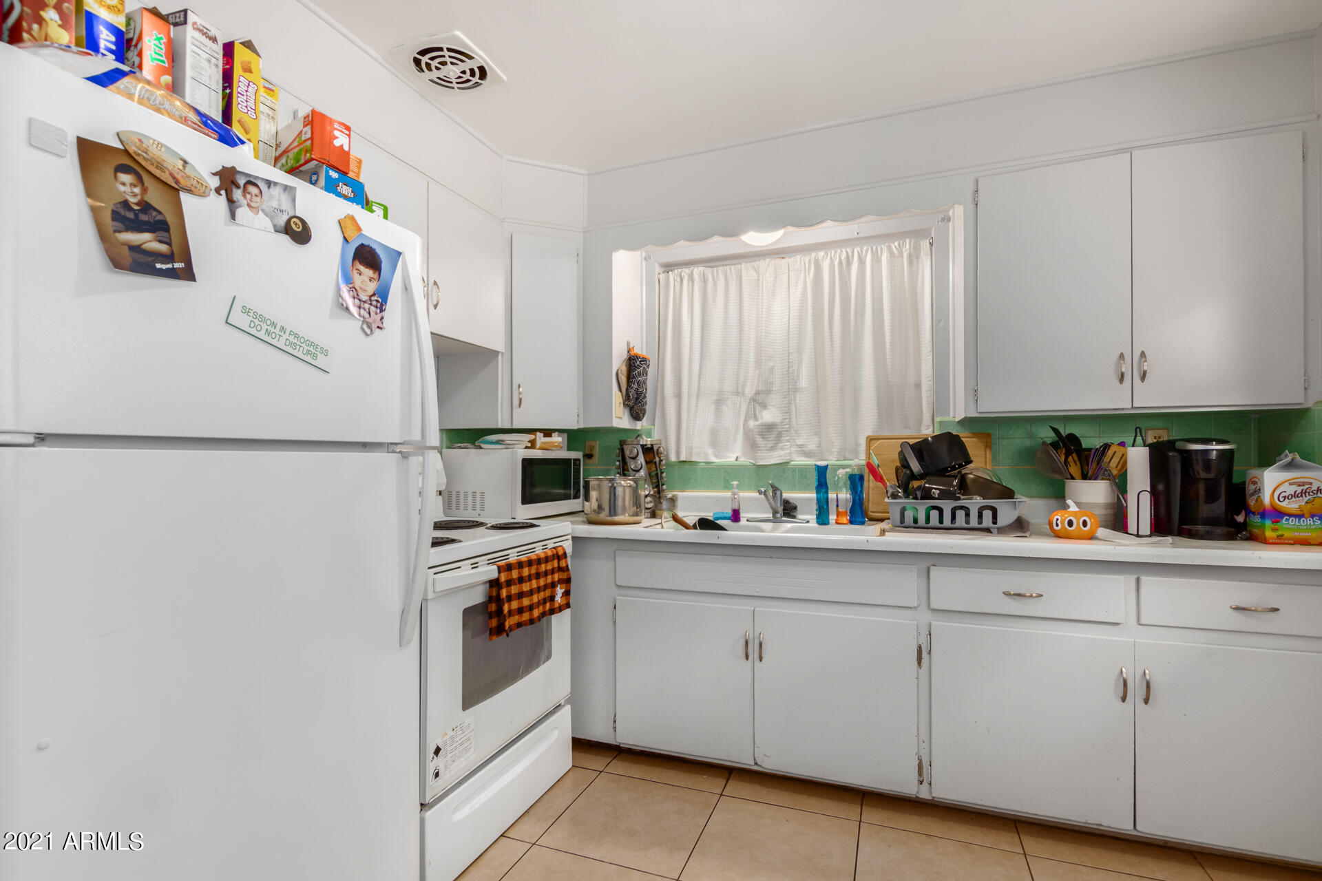 512 North Drew Street West Mesa, AZ 85201 - Photo 11 of 43 512 Kitchen