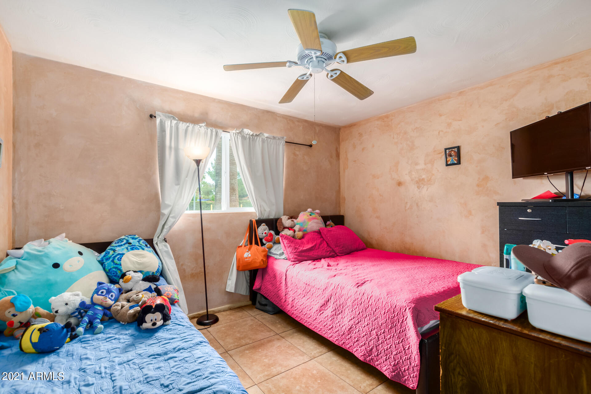 512 North Drew Street West Mesa, AZ 85201 - Photo 36 of 43 514 Bedroom 1