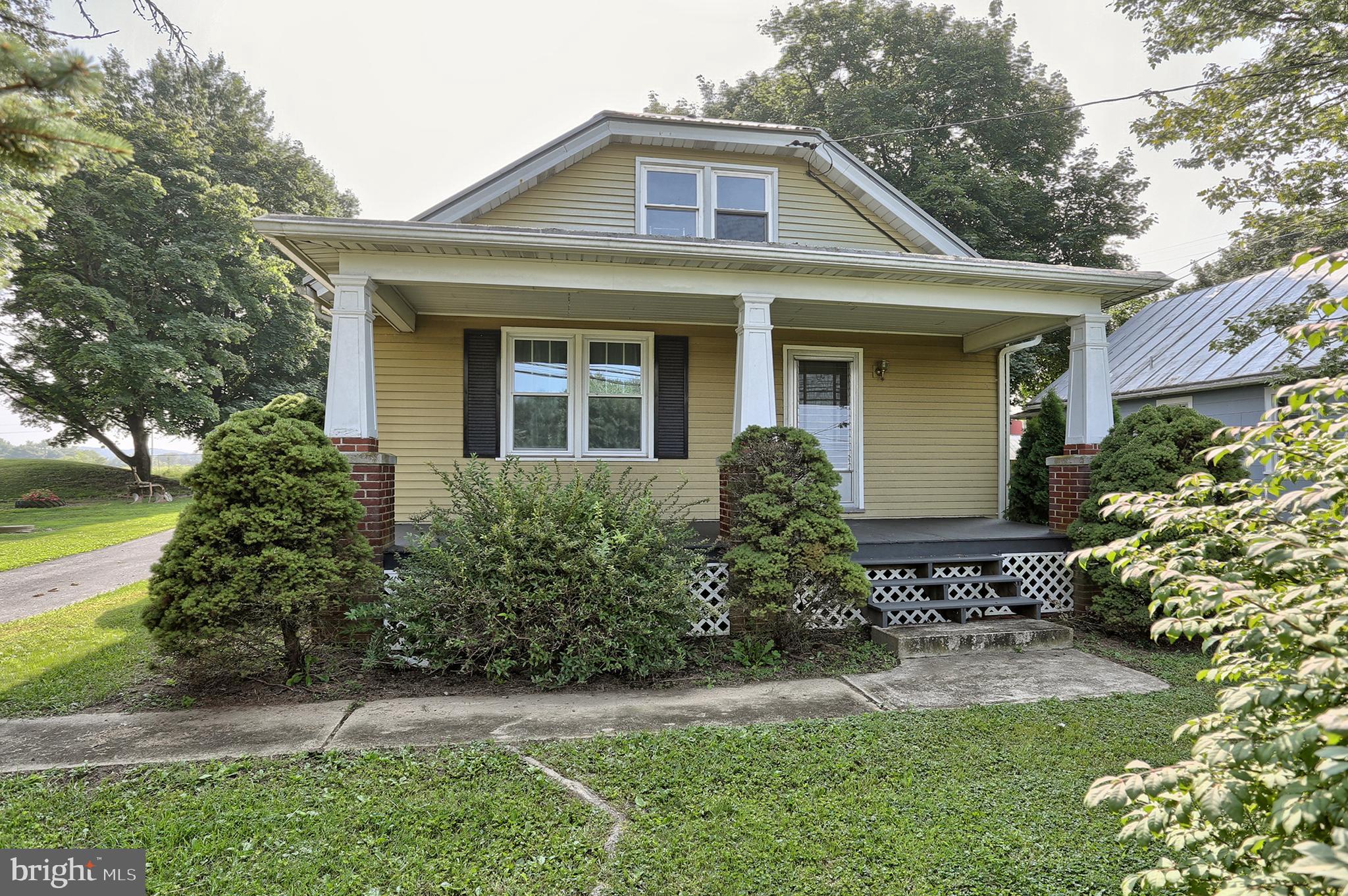 521 Laudermilch Road Hershey, PA 17033 - Photo 2 of 33 Gallery Image 2