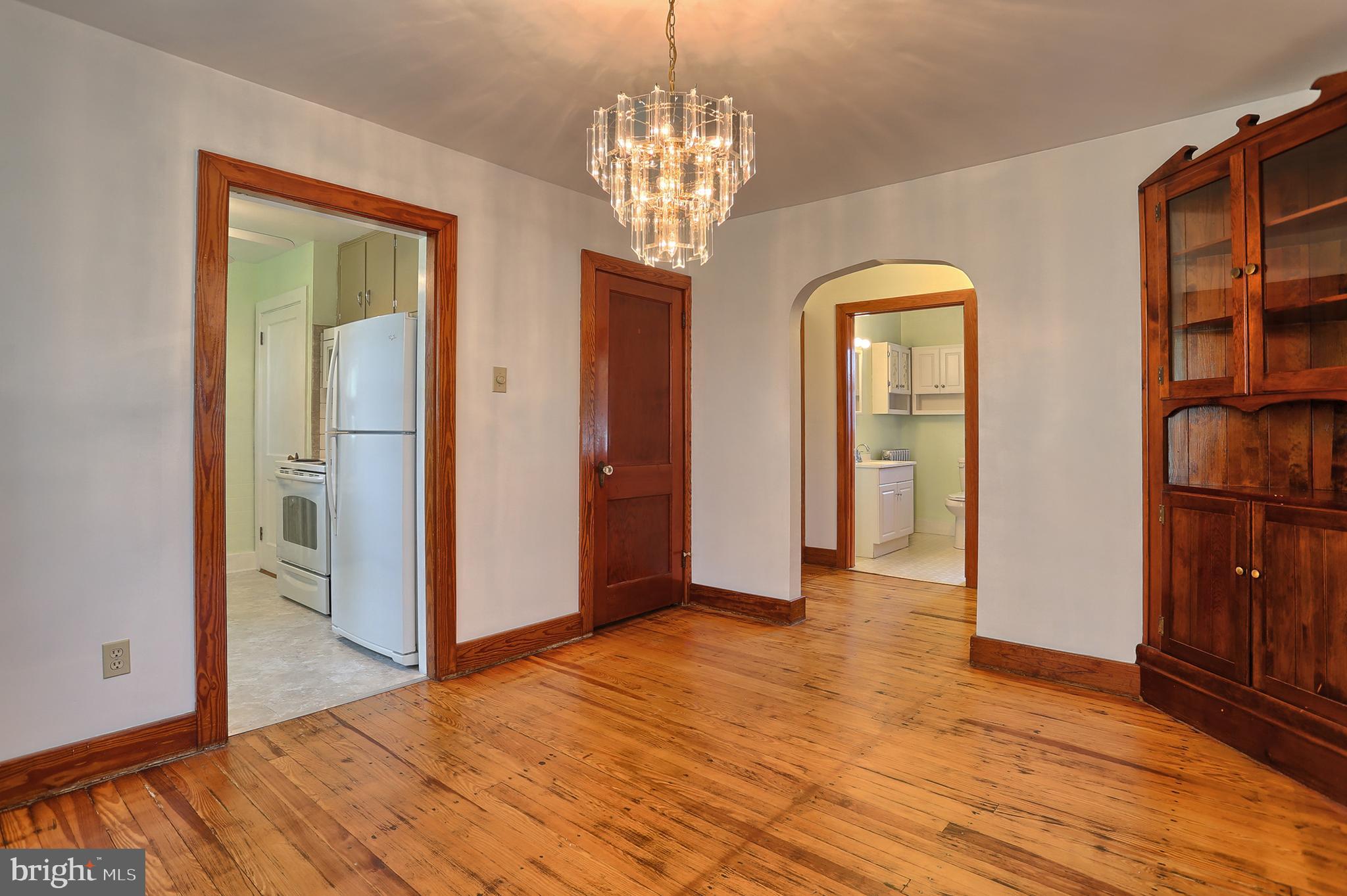521 Laudermilch Road Hershey, PA 17033 - Photo 12 of 33 Gallery Image 12