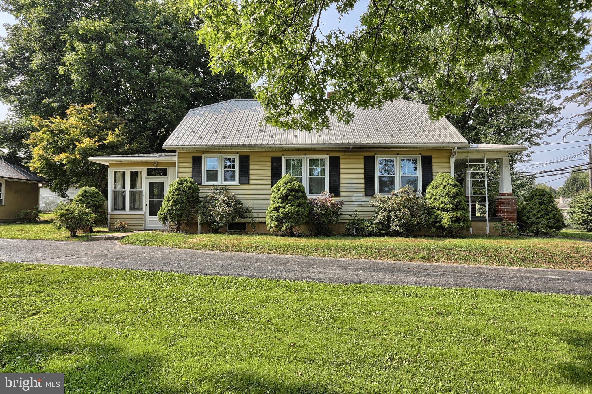 521 Laudermilch Road Hershey, PA 17033 - Photo 29 of 33 Gallery Image 29