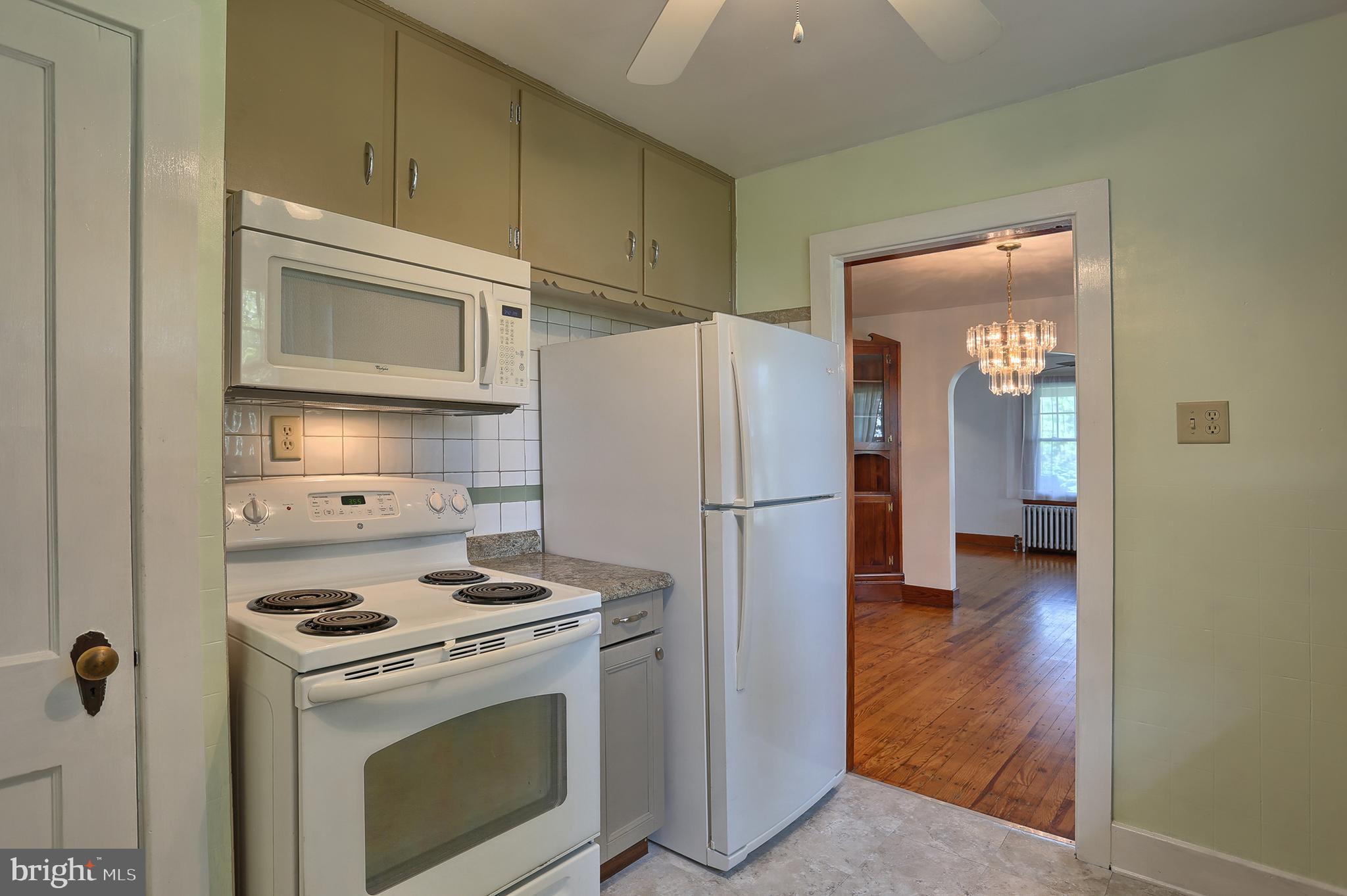 521 Laudermilch Road Hershey, PA 17033 - Photo 9 of 33 Gallery Image 9