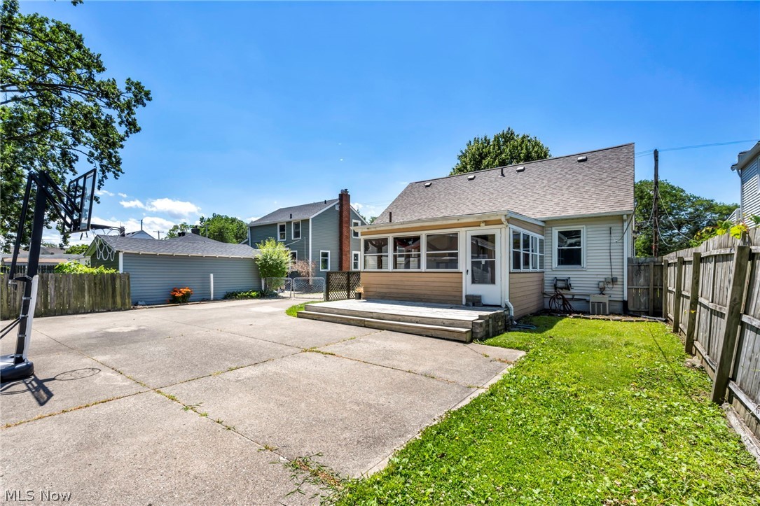 517 Gulf Road Elyria, OH 44035 - Photo 41 of 43