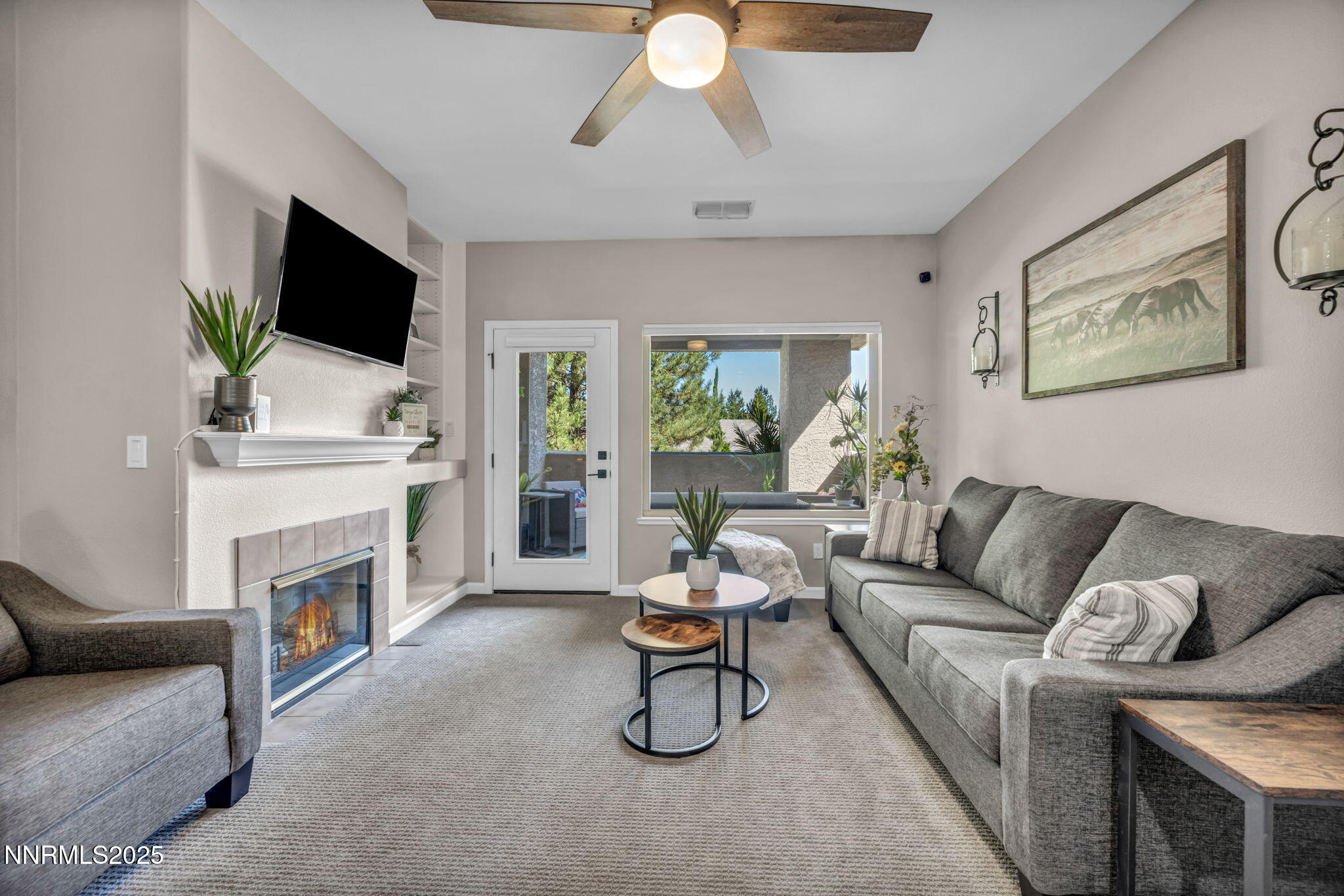 13-web-or-mls-900-s-meadows-pkwy-2623