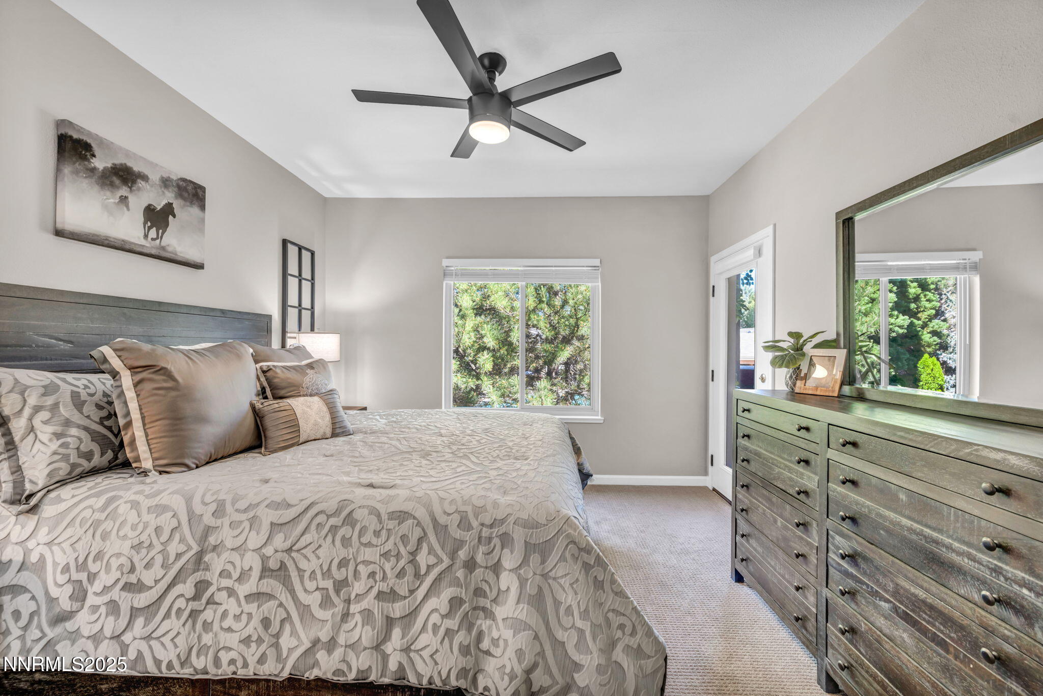 34-web-or-mls-900-s-meadows-pkwy-2623