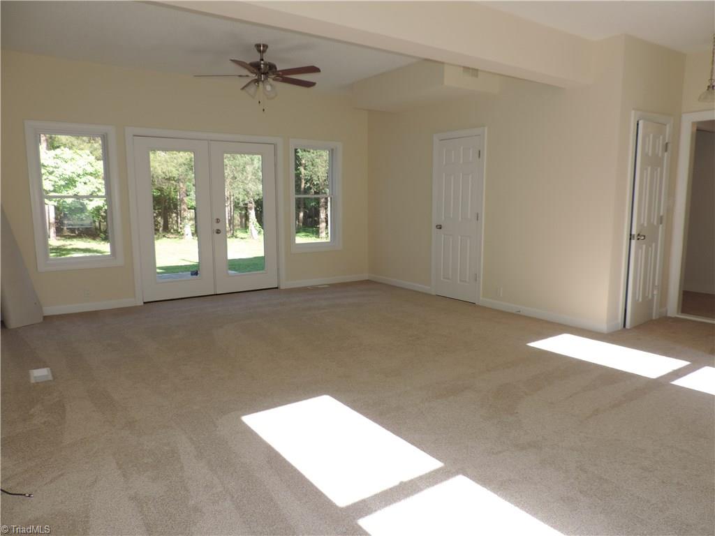 4474 Kendale Road High Point, NC 27265 - Photo 8 of 30