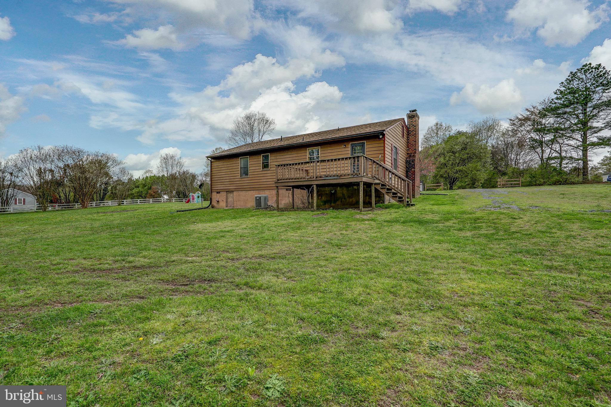 144 Buckner Road Bumpass, VA 23024 - Photo 35 of 46 Back of house
