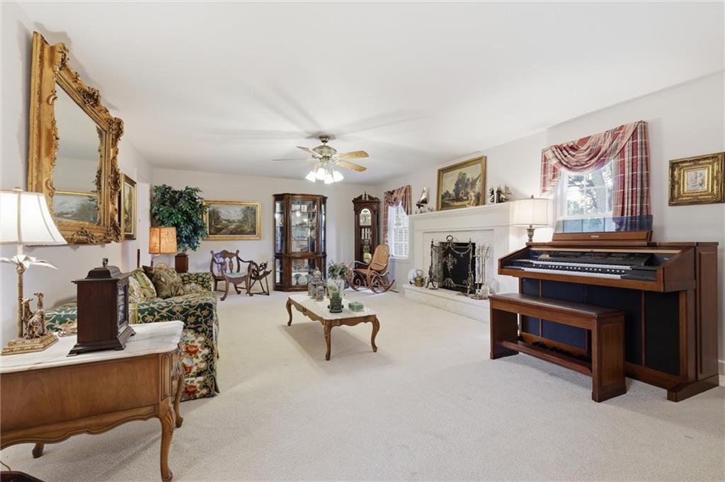 29585 Somerset Road Paola, KS 66071 - Photo 7 of 53