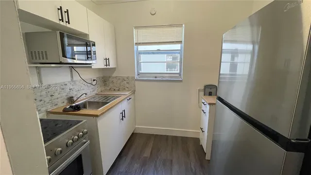 $180,000 | 1043 Northwest 2nd Street, Unit 9, Miami, FL 33128