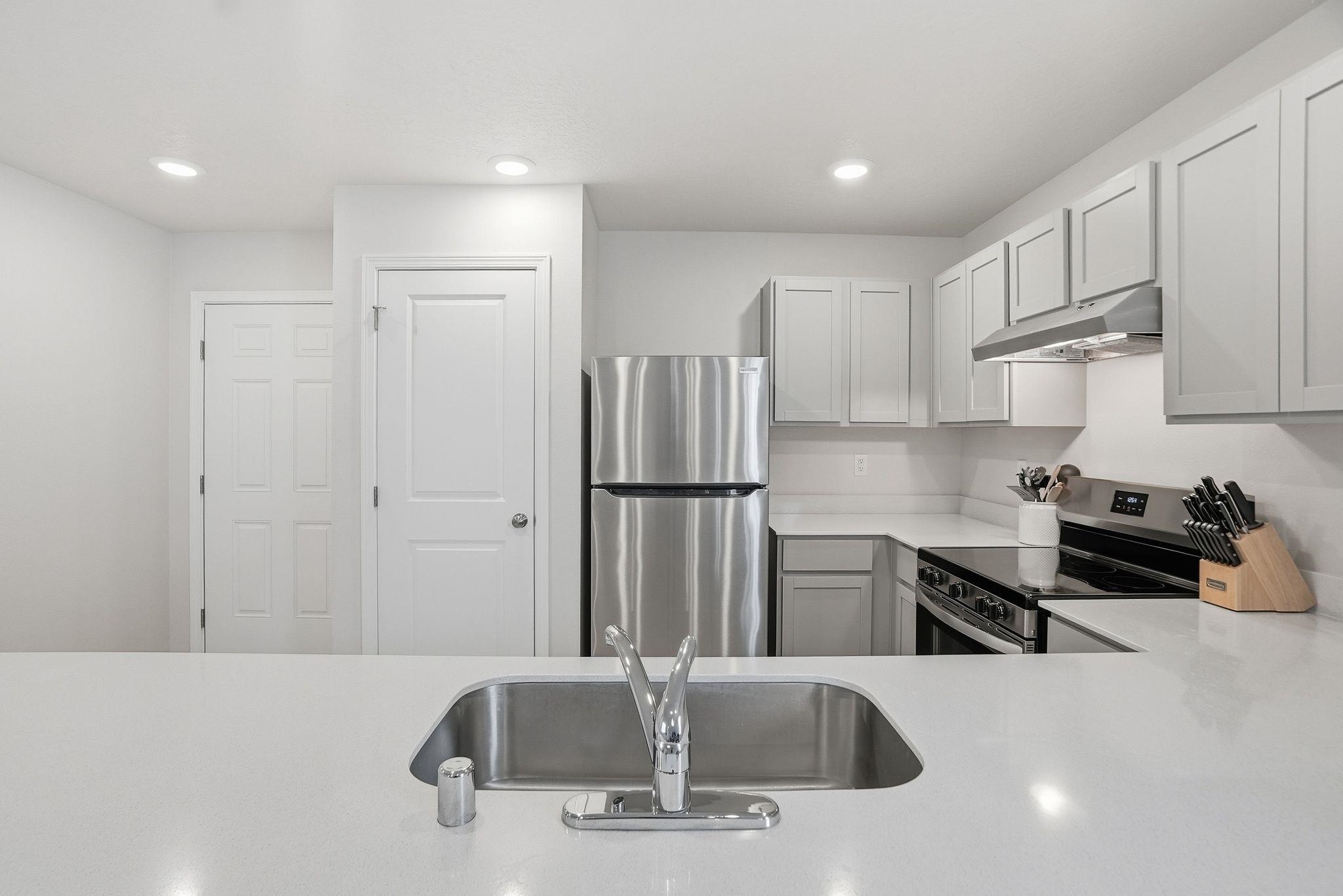 4527 West Connaught Avenue Spokane, WA 99208 - Photo 14 of 28